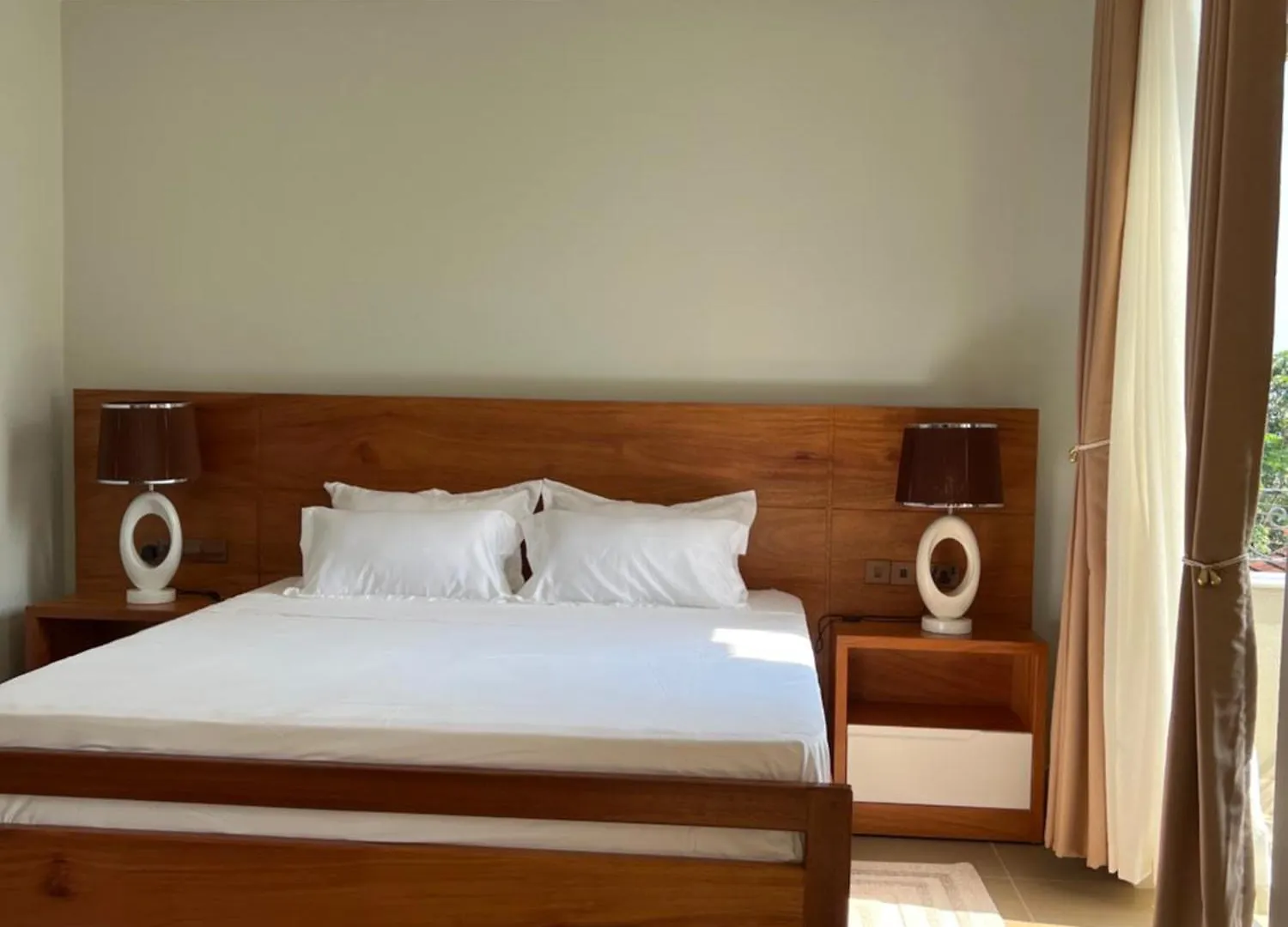 Medine Square Hotel Kampala